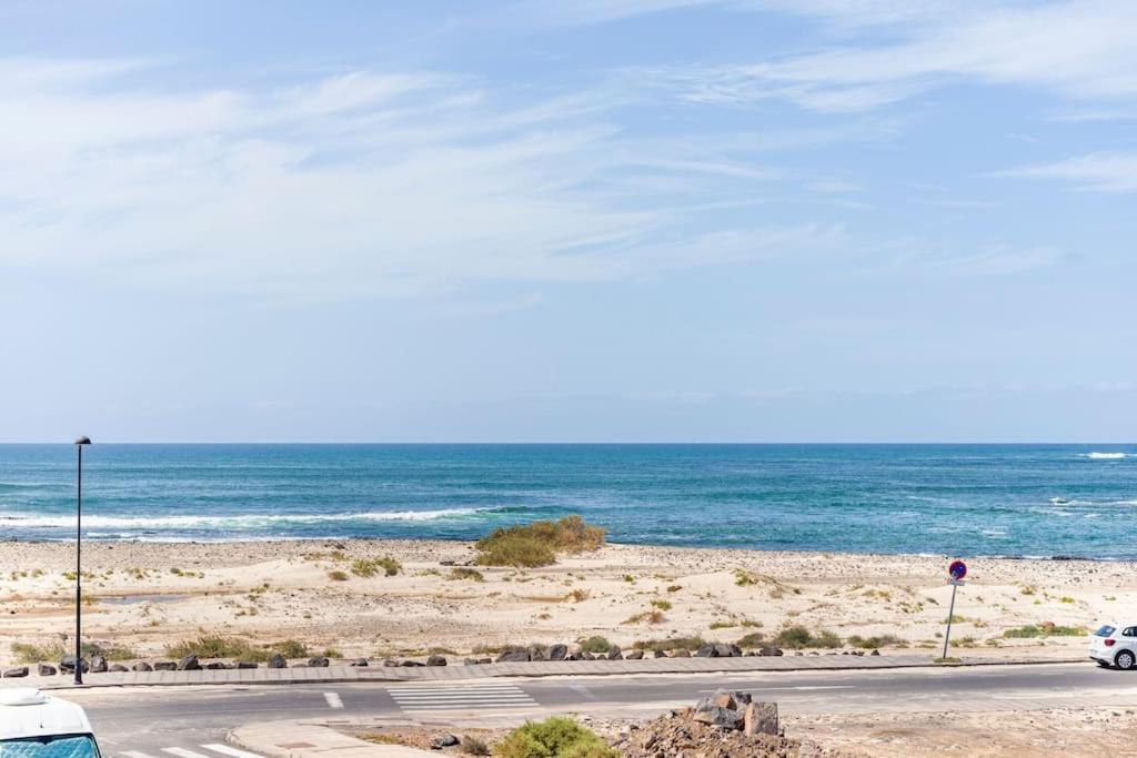 Casa Corralito - 2 Bed Apartment With Sea And Sunset Views Cotillo エクステリア 写真